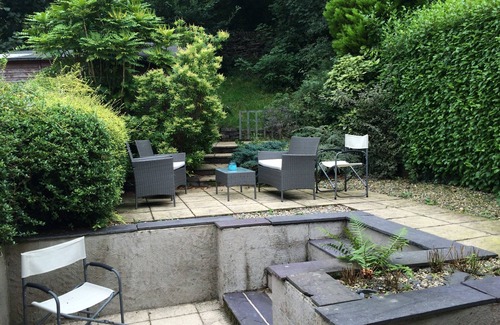Bethesda House | Skip to the Zipwire and Snowdonia National Park