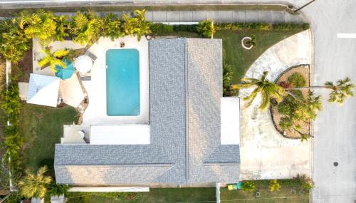 Harborview House | Skipper's Landing - 4 Bedroom with Heated Pool