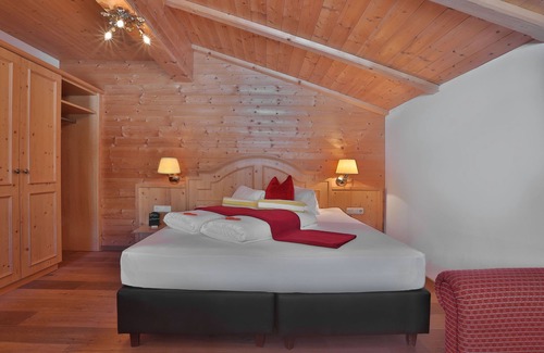 Kirchberg in Tirol Hotel | Skirast