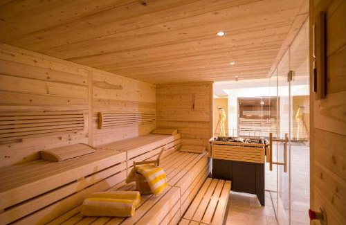Kirchberg in Tirol Hotel | Skirast - Kirchberg
