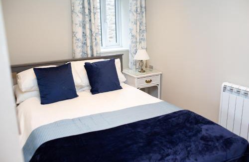 St Ishmaels House | Skokholm Cottage Sandy Haven