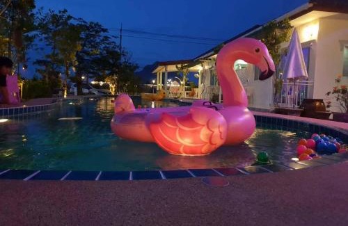Cha-am House | Sky and water resort
