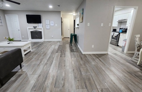 Longview House | Sky blue on Eden