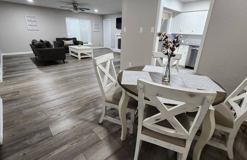 Longview House | Sky blue on Eden