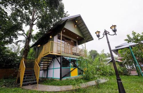 Vythiri House | sky blue villa