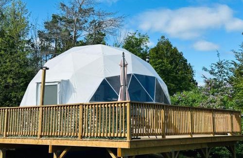Stone Mills Apartment | Sky Geo Dome on the Lake