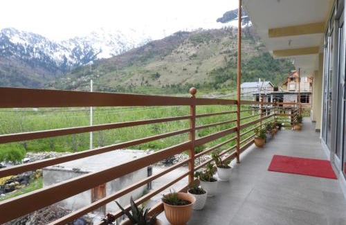 Burwa House | Sky Homestay