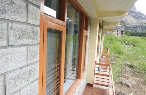 Burwa House | Sky Homestay