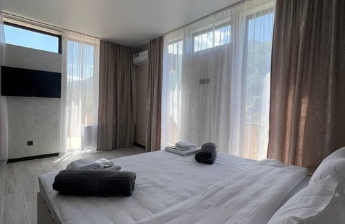 Yeghegis Hotel | Sky House Yeghegis by Arkouda