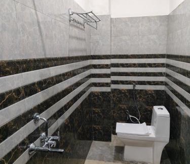 Varanasi House | Sky inn paying guest house