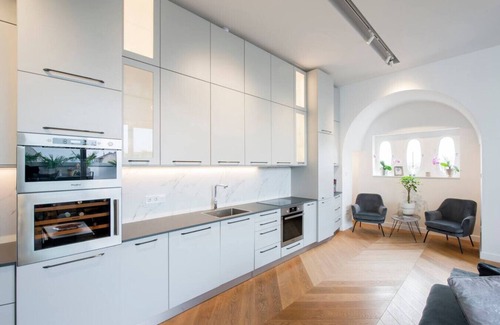 Terezvaros Apartment | Sky inn - With Big Terrace & Sauna