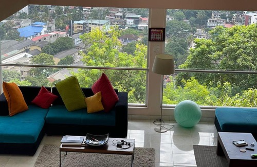 Anniwatta House | Sky Moon Hotel