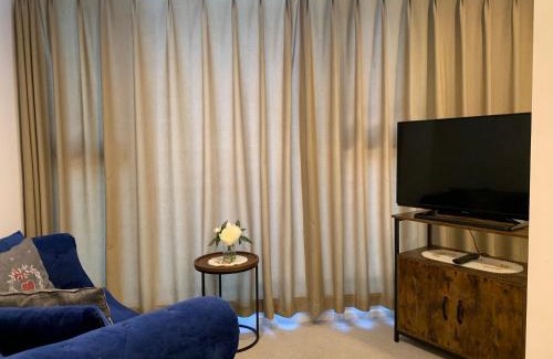 Auckland Central Business District Apartment | Sky Stars Cityscape Studio Bliss CBD Living
