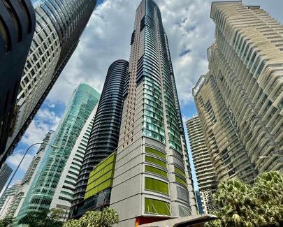Kuala Lumpur City Centre Apartment | Sky suites klcc by homestay