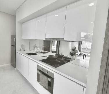 Kuala Lumpur City Centre Apartment | Sky suites klcc by homestay