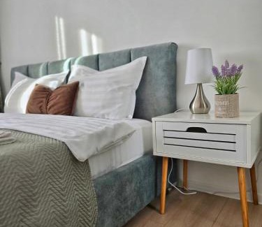 Oradea Apartment | Skyblue Central apartment - 2 Bedrooms & free parking