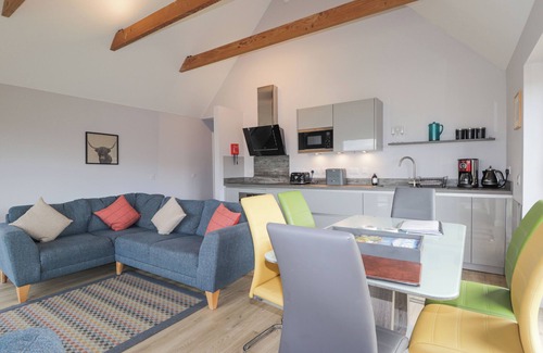 Milovaig Cottage | SKYE FALLS CHALET, family friendly, with open fire in Glendale