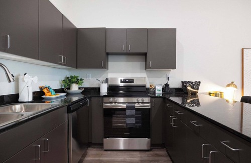 Highfill Apartment | Skyline - 5 mi to XNA - 15 mi to DT Bentonville