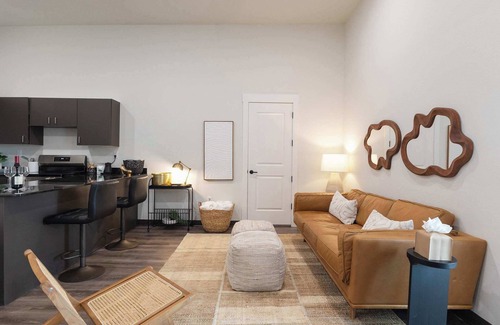 Highfill Apartment | Skyline - 5 mi to XNA - 15 mi to DT Bentonville