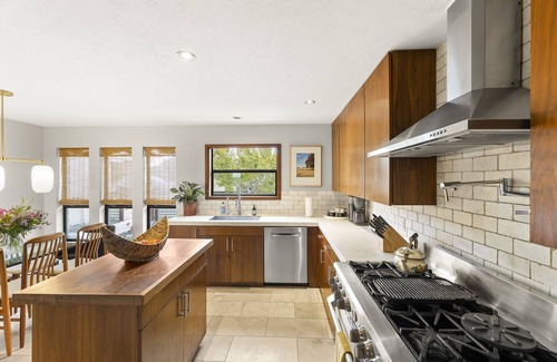 Wimberley House | Skyline House: Heated Pool/Pickleball/Barn