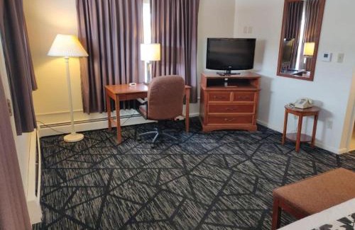 Cody Hotel | Skyline Motor Inn