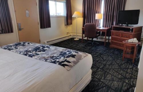 Cody Hotel | Skyline Motor Inn