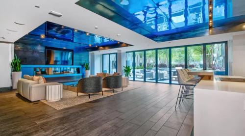 Mission Bay Apartment | Skyline & Ocean Views I Faith Filled SF Stay Gym