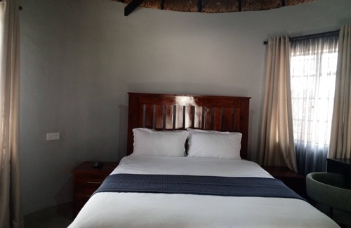 Harare Ski Chalet | Skyline River Resort
