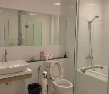 Khlong Toei Apartment | Skyline View 2 - BTS Thong Lo