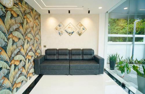 Alwaye Cabin | Skyluxe Airport Hotel