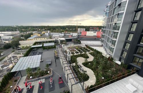 Kesklinn Apartment | SkyResidence Luxury Apartment With City & Garden View
