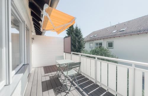 Unterallgau Apartment | Skyrise Apartments - Zentral mit Küche, Balkon und Parkplatz