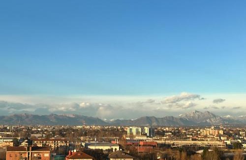 Cinisello Balsamo Apartment | Skyscraper 11