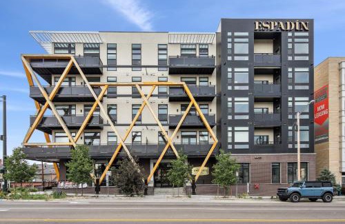 Highland House | Skytop Perspective | Espadin LoHi
