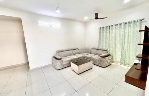 Madhapur Apartment | SkyView Penthouse MEE Homes near Hitech City