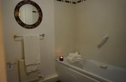Lucan Apartment | Skyview Retreat Spacious Comfort