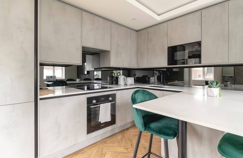 Barnet Apartment | Skyvillion -1bed Cockfosters Near Alexandra Palace