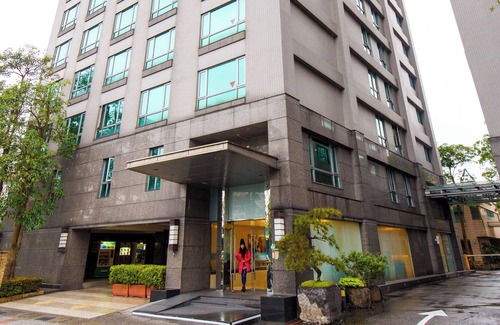 Zhonghe Hotel | Sl Motel