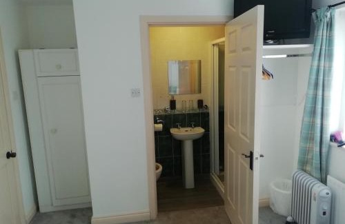 Lahinch Bed & Breakfast | Slaney House Bed and Breakfast
