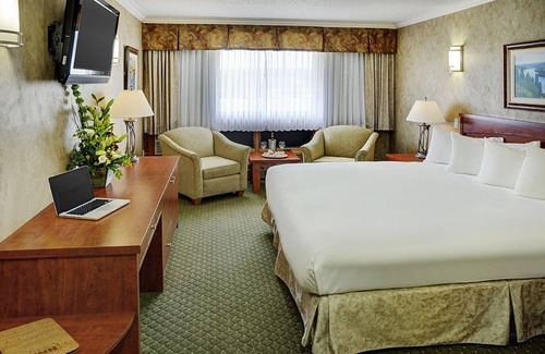 Slave Lake Hotel | Slave Lake Inn & Conference Centre