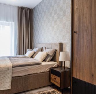 Nepszinhaz negyed Apartment | Sleek Premium Apartment with Parking