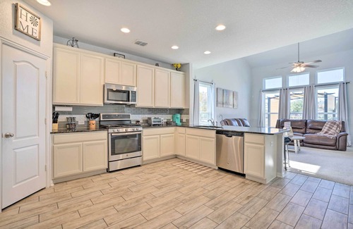 Cibolo House | Sleek Schertz House w/Private Pool & Spa