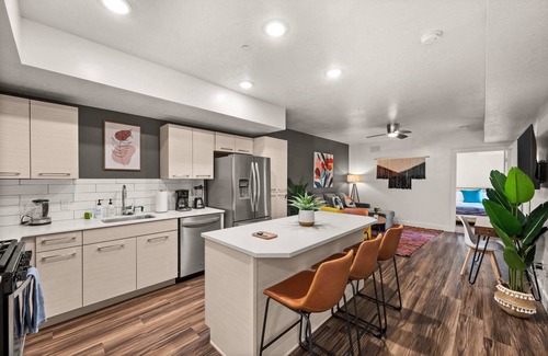 Downtown Salt Lake City Apartment | Sleek & Stylish Salt Lake City APT! Prime Loc