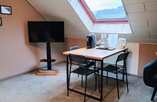 Neustadt a. Main Apartment | SLEEP&CHILL - ruhige Übernachtung mit Main-Blick