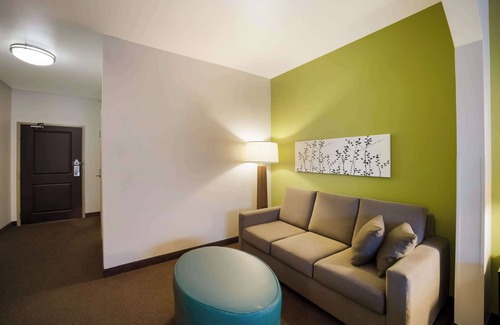 Colby Hotel | Sleep Inn And Suites Colby