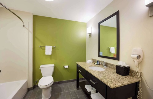 Colby Hotel | Sleep Inn And Suites Colby