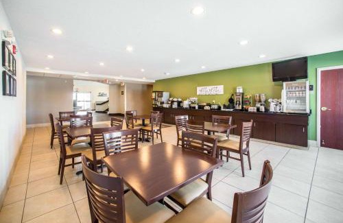 Oakley Hotel | Sleep Inn Decatur I-72