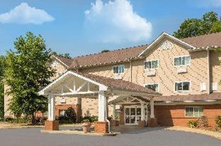Columbus Hotel | Sleep Inn & Suites Columbus near Fort Benning