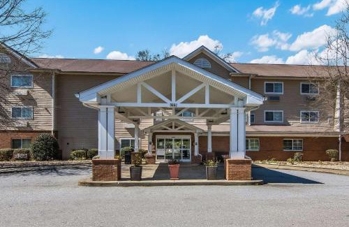 Columbus Hotel | Sleep Inn & Suites Columbus near Fort Benning