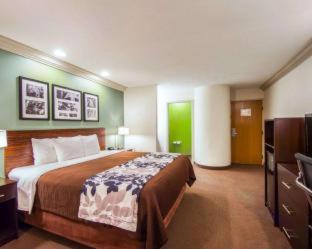 Edmond Hotel | Sleep Inn & Suites Edmond near University